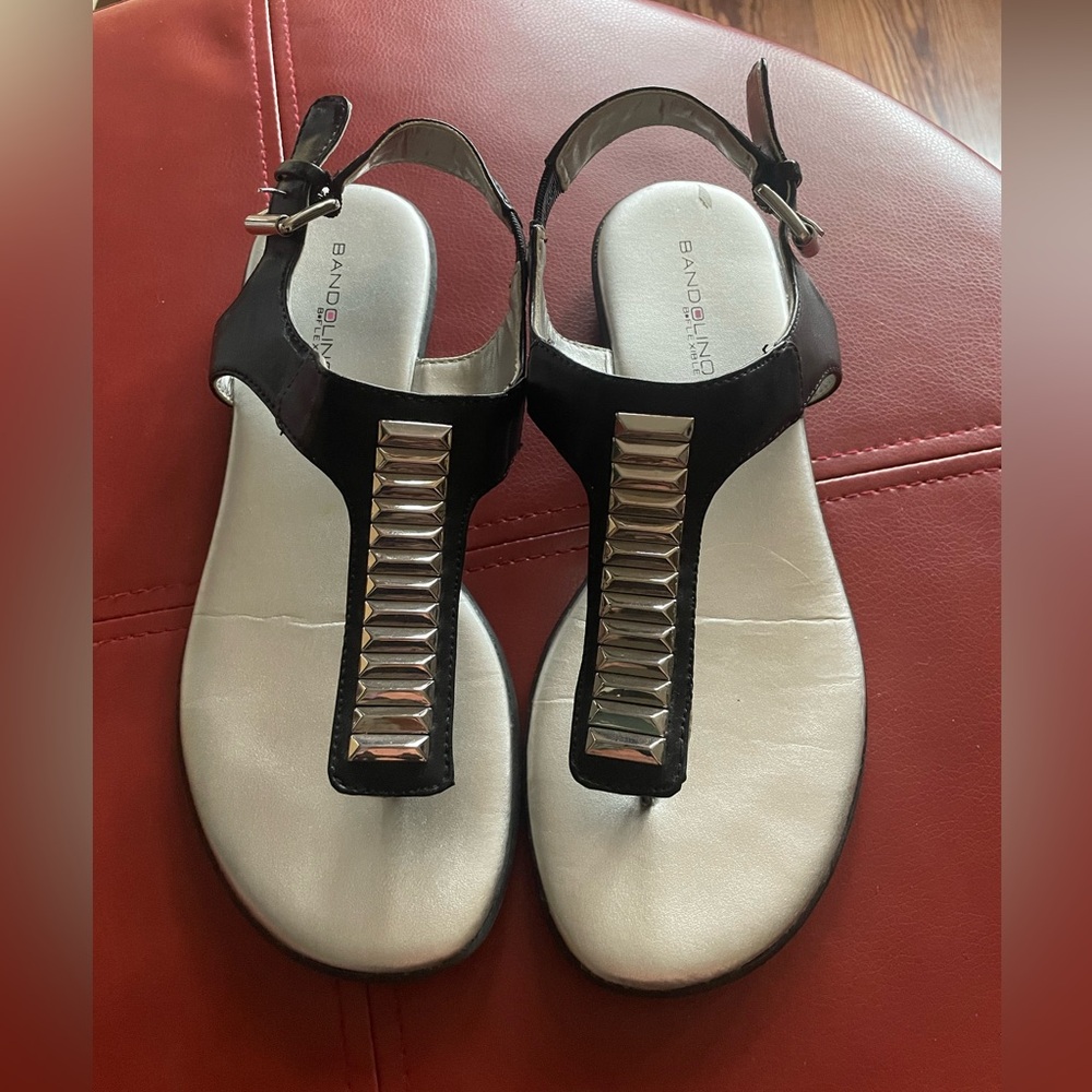 Bandolino B Flexible Sandal Black Silver Slingback Flat Women’s 7